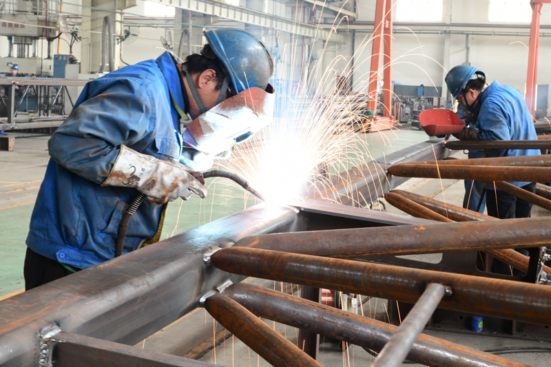 2021年5月七，陜建機(jī)股份舉辦為期6個(gè)月的“學(xué)黨史建功‘十四五’ 開(kāi)新局奮進(jìn)新征程”為主題的勞動(dòng)競(jìng)賽1_副本.jpg